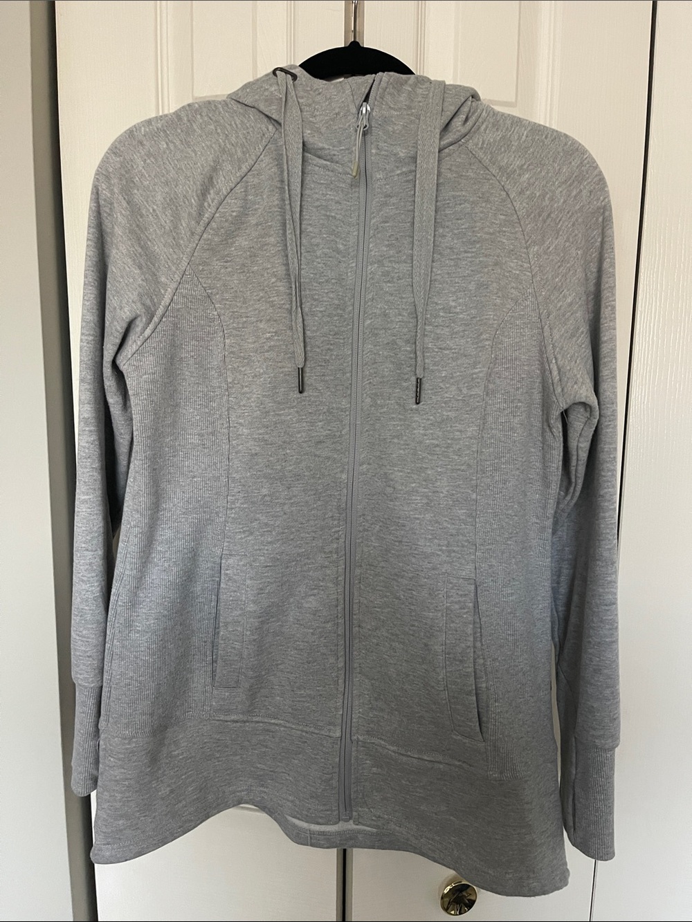 Mondetta Sport Light Gray Full-Zip Hoodie Sweatshirt with Thumbholes